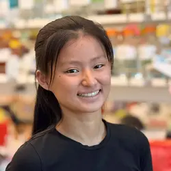 Photo of Anika Luo